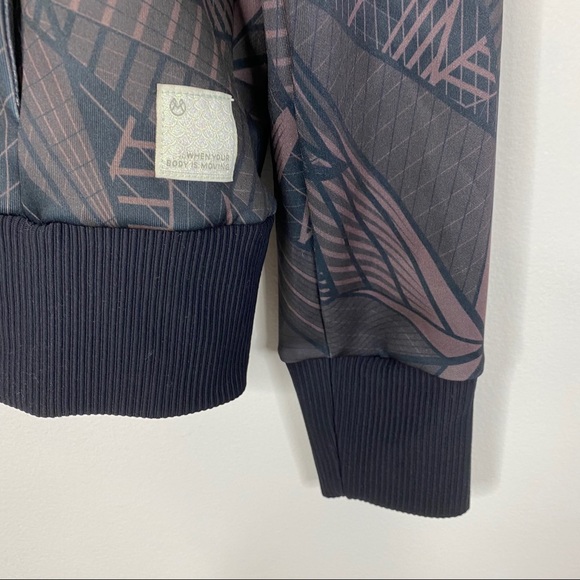 Maaji Geometric Pattern Active Zip Up Track Jacket - Picture 4 of 7